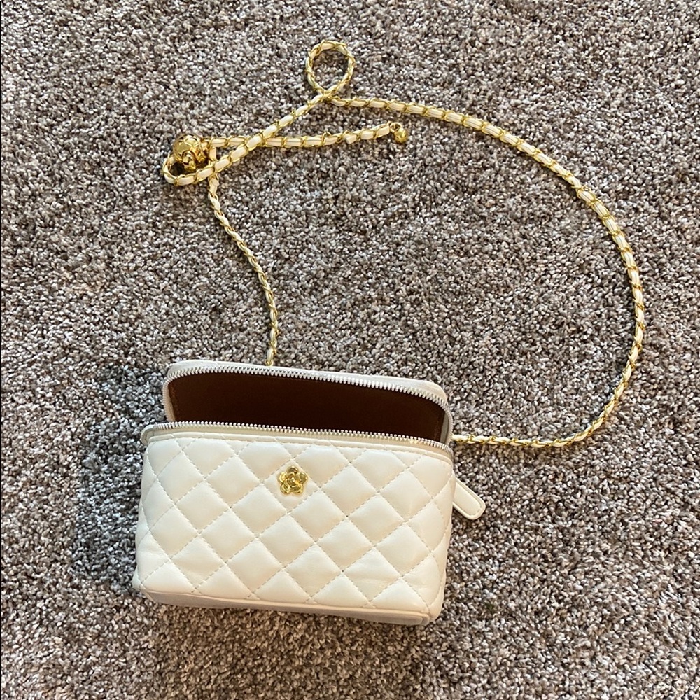Elegant White Quilted Crossbody Bag
